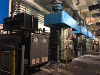 電加熱導熱油爐需要配置什么樣的油箱？